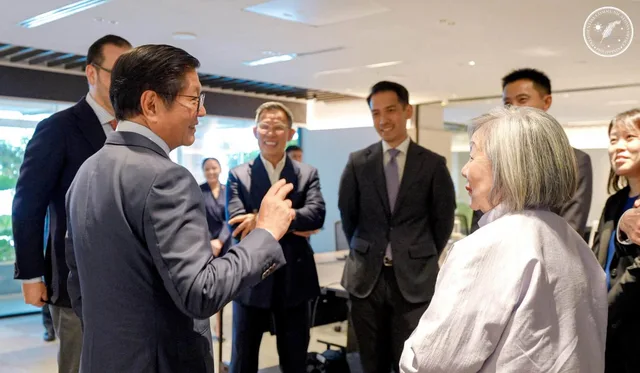 A private equity firm reaffirmed its commitment to support Ayala Group's AC Health in expanding access to quality healthcare across the Philippines following a meeting with President Ferdinand R. Marcos Jr., who is in Singapore for a working visit from July 14 to 16. Build professional services marketing risk scenarios around four triggers