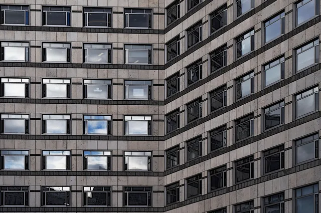 london, offices, building, windows, architecture, modern, business, urban, england, financial, glass, canary, gray office. Professional services marketing: UK outlook